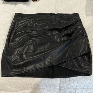 Black pleather skirt